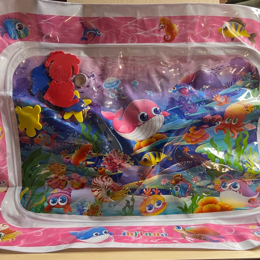 Infantino water tummy time mat